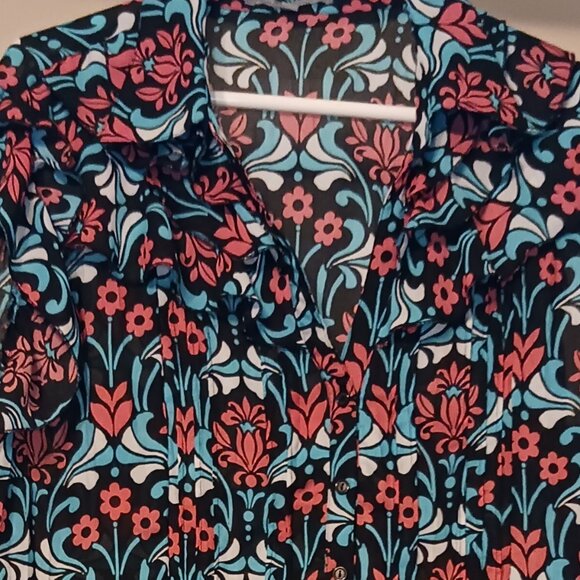 #3 3/$18 - NY Collection Black/Red Short Sleeve Button Down Top Size XL - Picture 4 of 6